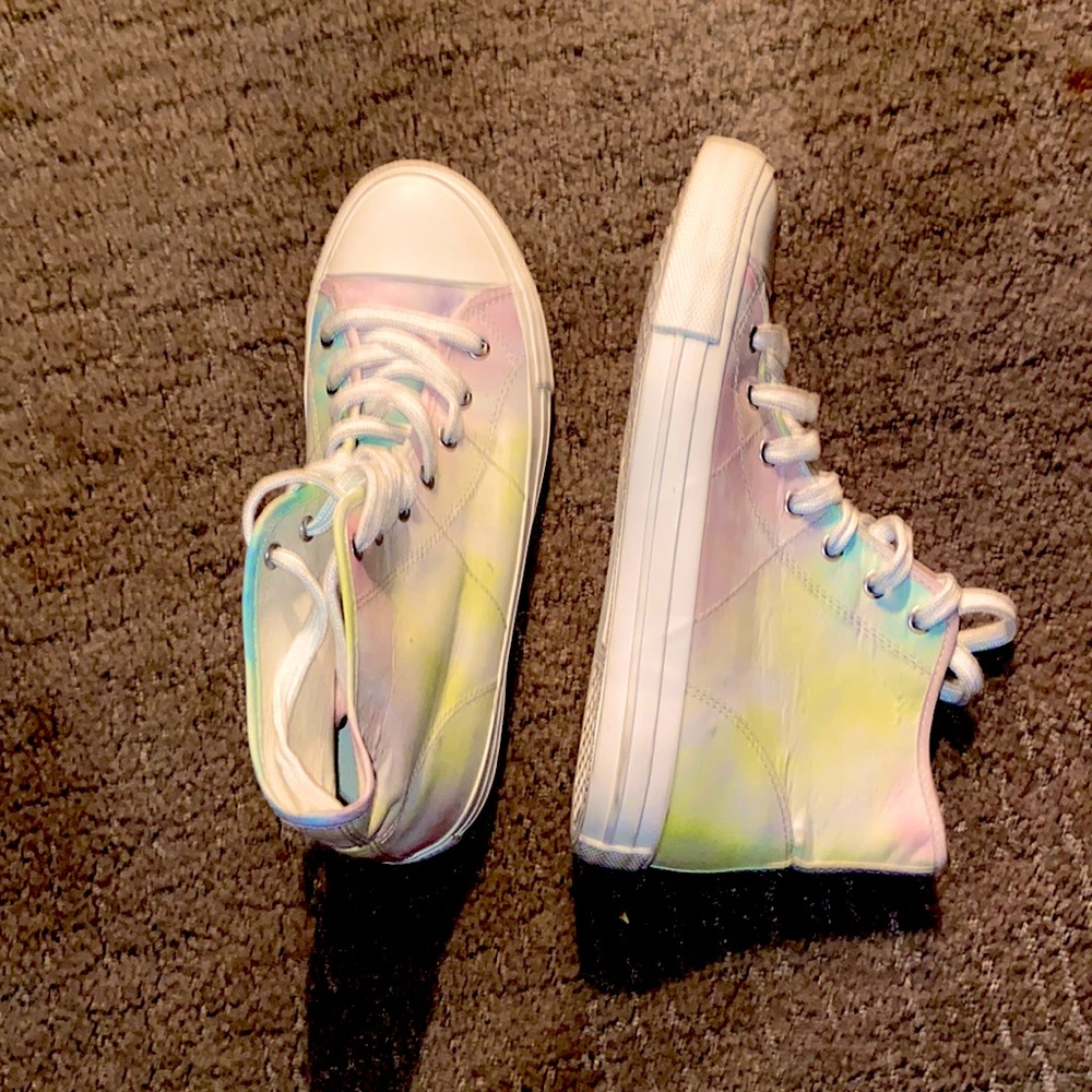 Size 7 rainbow shoes handled with care very clean from American Eagle outfitters